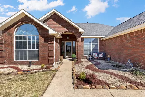 6416 Rosebud Dr, Rowlett, TX 75089