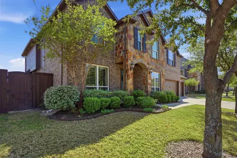 2264 Hideaway Pointe Dr, Little Elm, TX 75068