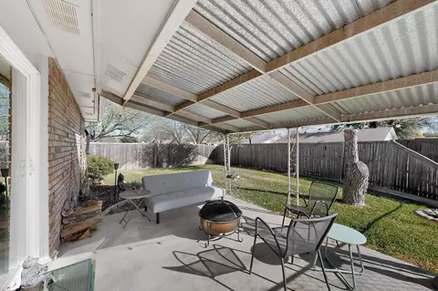 Exterior - 3214 Cedar Ln, Rowlett, TX 75089 photo 4 of 9