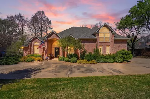 4103 Cross Bend Dr, Arlington, TX 76016