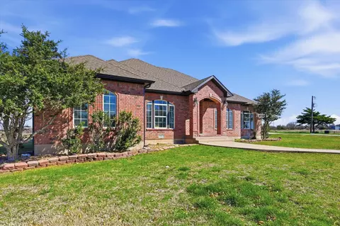 867 Durning Rd, Van Alstyne, TX 75495