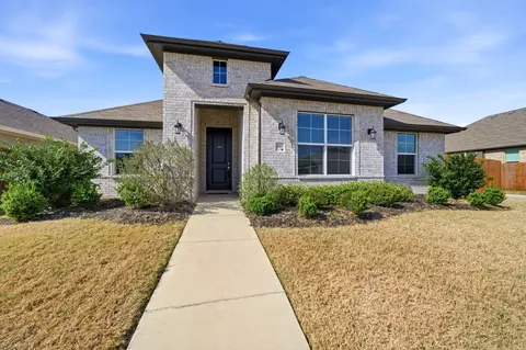 2817 Hudson Dr, Forney, TX 75126