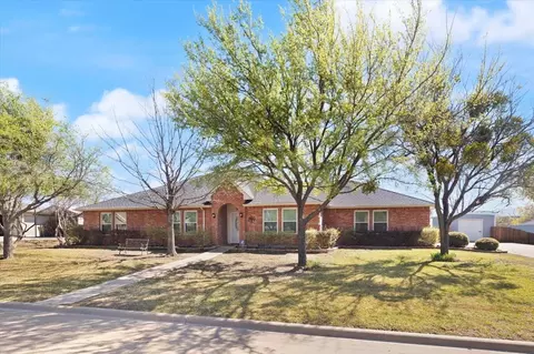 1004 Ridgetop Dr, Justin, TX 76247