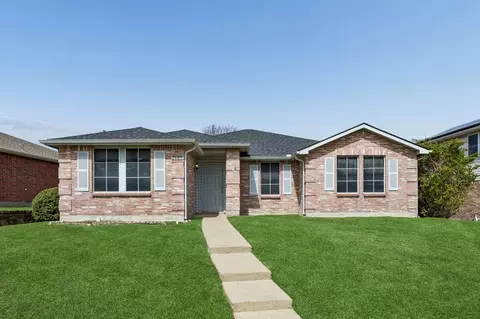 2629 Pandale Dr, Mesquite, TX 75181