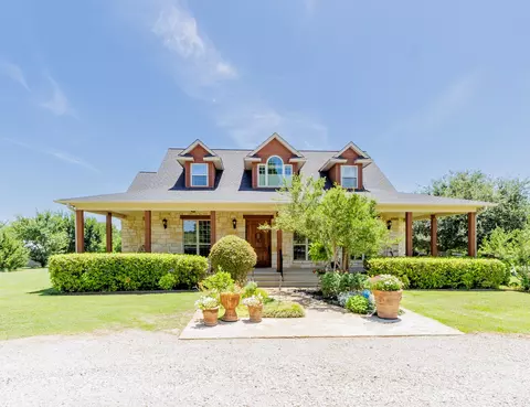 604 Greenwood Rd, Decatur, TX 76234