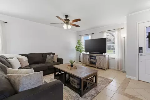 7116 Kickapoo Dr, Fort Worth, TX 76179