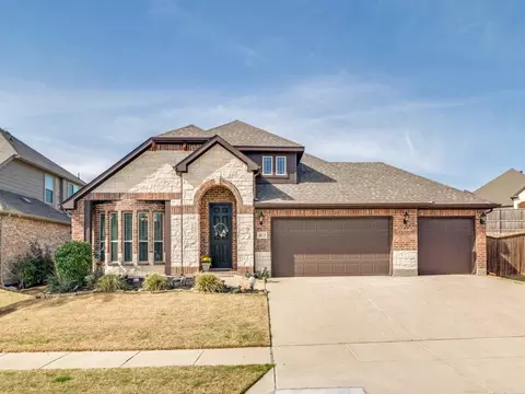413 Oakcrest Dr, Justin, TX 76247