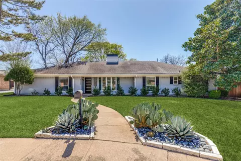 4230 Royal Ridge Dr, Dallas, TX 75229
