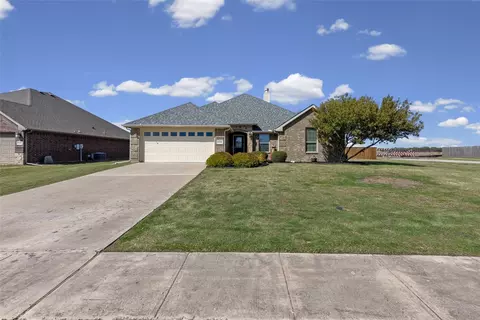 1112 Colony Dr, Greenville, TX 75402