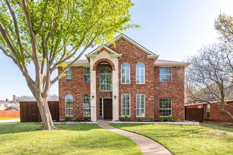 12392 Hawk Creek Dr, Frisco, TX 75033