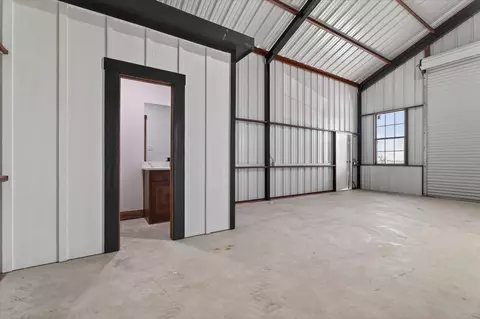 Entry Way - 556 County Road 4875 St, Celeste, TX 75423 photo 2 of 2