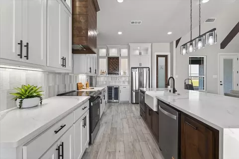 Kitchen - 556 County Road 4875 St, Celeste, TX 75423 photo 4 of 5