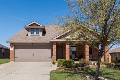 300 Dye Dr, Royse City, TX 75189