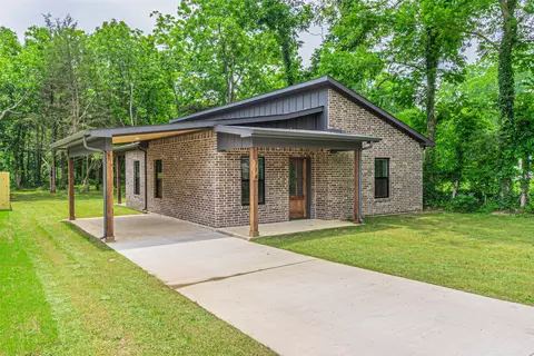 714 E Crawford St, Denison, TX 75021
