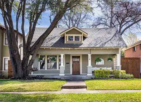206 S Edgefield Ave, Dallas, TX 75208