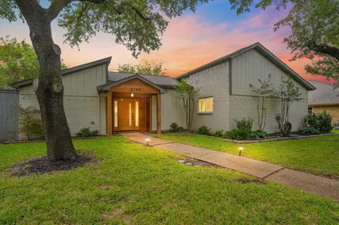 2109 Parkhaven Dr, Plano, TX 75075