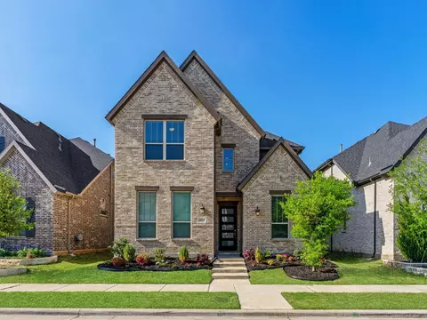 1923 Cathedral Dr, Farmers Branch, TX 75234