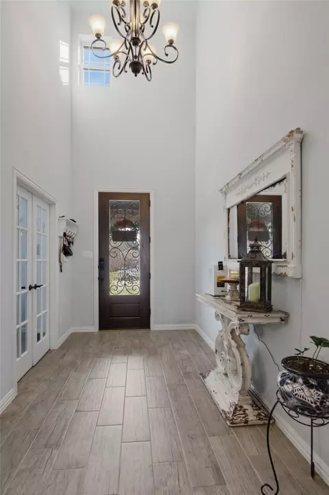 Entry Way - 464 Letara Ranch Rd, Haslet, TX 76052 photo 3 of 10