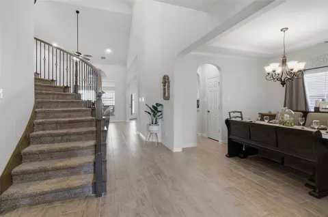 Entry Way - 464 Letara Ranch Rd, Haslet, TX 76052 photo 4 of 10