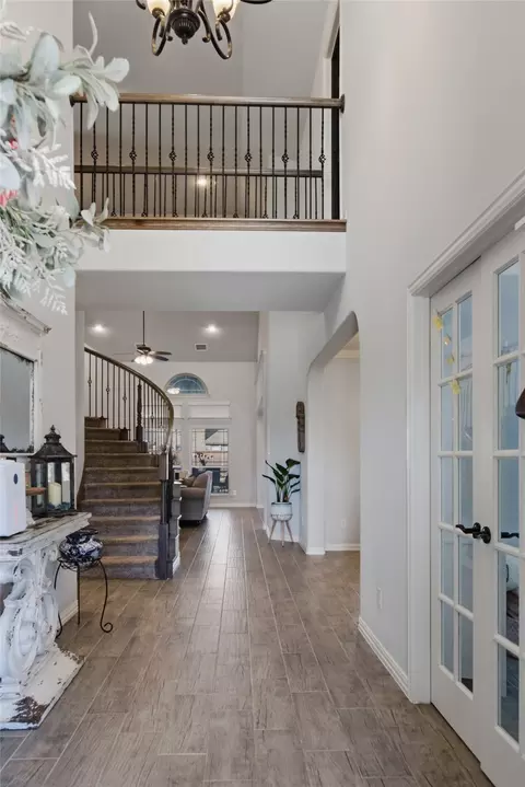 Entry Way - 464 Letara Ranch Rd, Haslet, TX 76052 photo 2 of 10