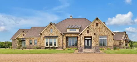 100 New Dominion Dr, Royse City, TX 75189