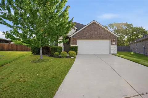 405 Windward Dr, Little Elm, TX 75068