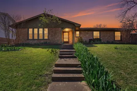 3312 Greenbriar Ln, Plano, TX 75074