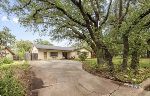 3904 Glenwood Dr, Brownwood, TX 76801