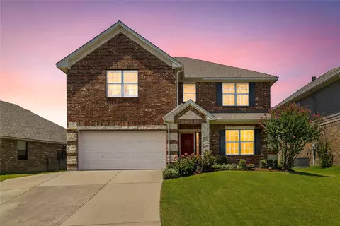 2904 Shoreline Dr, Burleson, TX 76028
