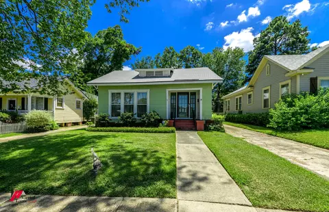 631 Gladstone Blvd, Shreveport, LA 71104