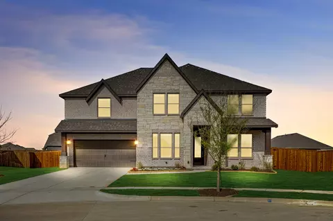 2117 Crosstimber Ct, Aubrey, TX 76227