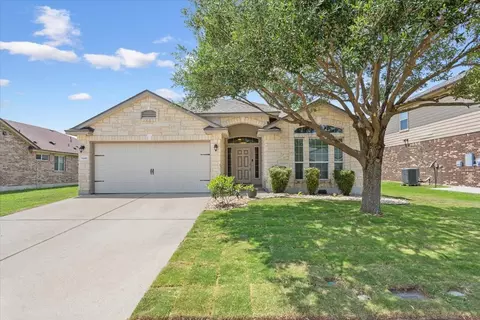 9448 Centennial Dr, Waco, TX 76708