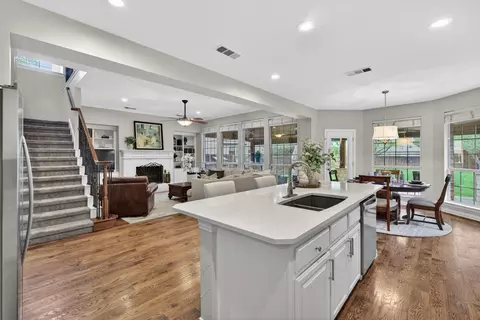 4113 Shelby Ct, Flower Mound, TX 75022