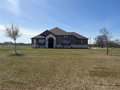 725 Windward Ct, Lowry Crossing, TX 75069