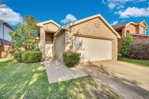 2005 Peony St, Heartland, TX 75126