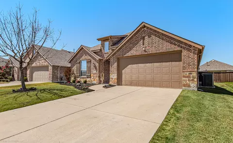 1276 Meridian Dr, Forney, TX 75126