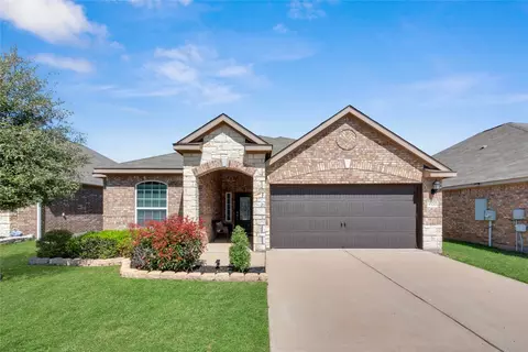 4132 Tower Ln, Crowley, TX 76036