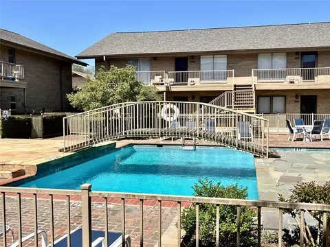 11334 Park Central Pl #B, Dallas, TX 75230