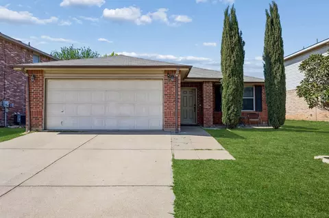 5153 Gold Basin Rd, Fort Worth, TX 76179