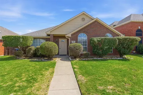 7224 Indiana Ave, Fort Worth, TX 76137