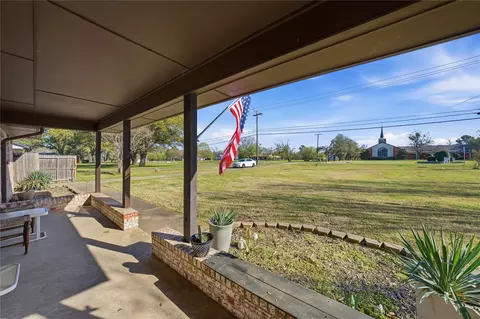 Exterior - 845 Griffith Ave, Terrell, TX 75160 photo 6 of 7