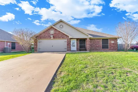 803 Green St, Rio Vista, TX 76093