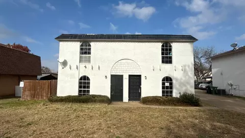 1907 Nolen Ct, Arlington, TX 76012