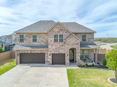 100 Sendero Oak Dr, Crowley, TX 76036