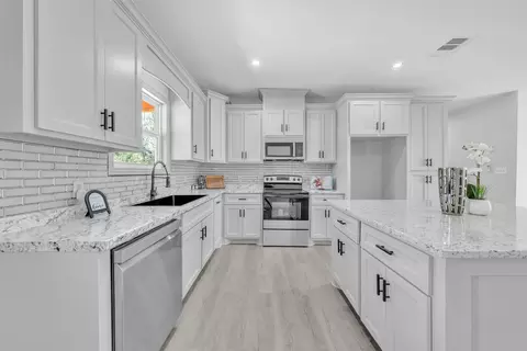 3711 County Road 3112, Purdon, TX 76679