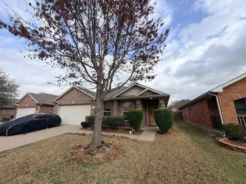 1713 Heron Dr, Aubrey, TX 76227