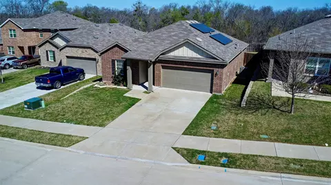 741 Windsor Ct, Lavon, TX 75166