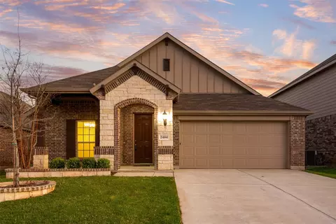 2404 Open Range Dr, Fort Worth, TX 76177
