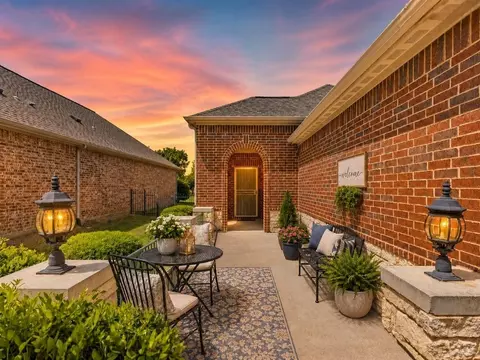 7881 Hogan Ct, Frisco, TX 75036