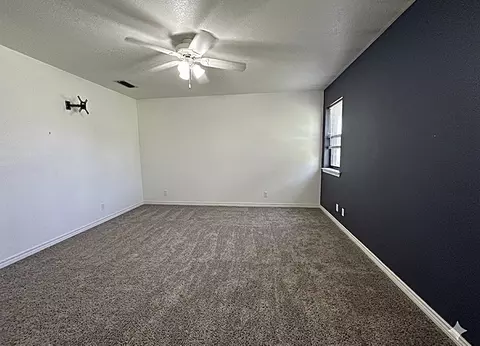 Bedroom - 913 E Cedar Ave, Comanche, TX 76442 photo 1 of 1